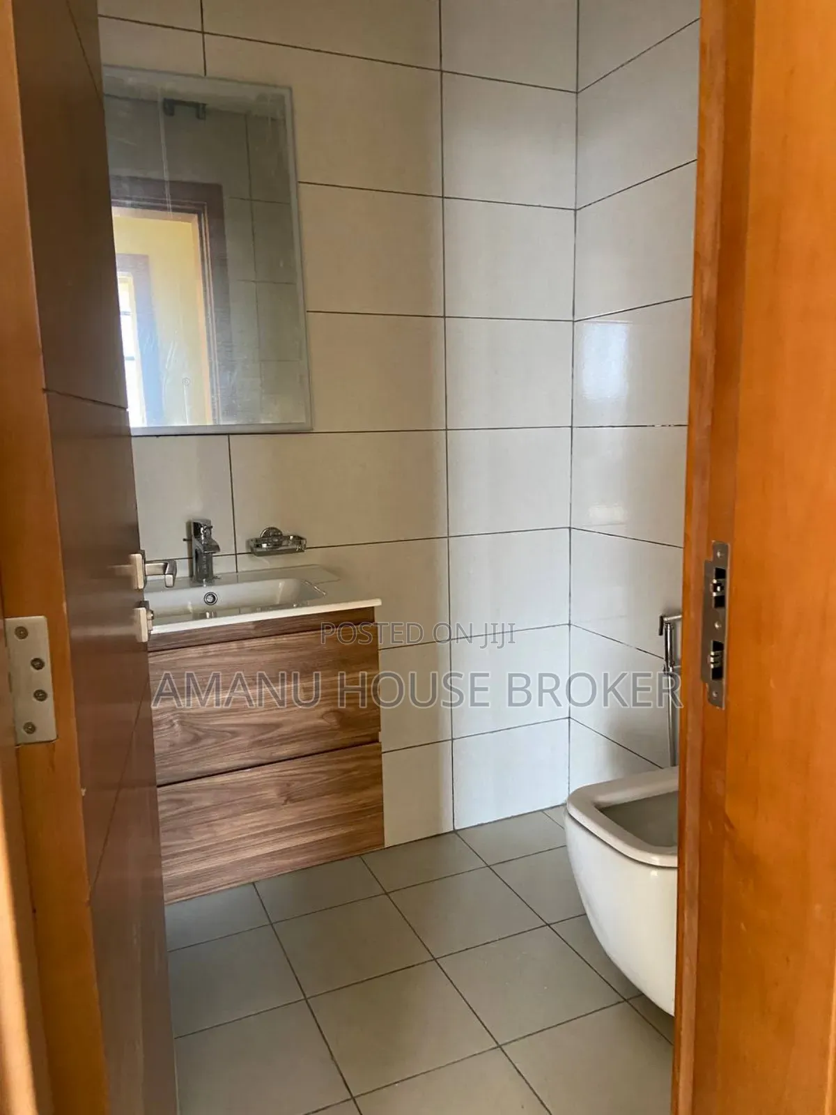 4bdrm Apartment In Addis Abeba, Nifas Silk-lafto For Sale