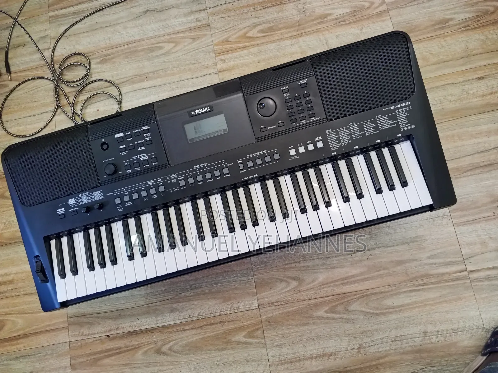 Yamaha PSR-E463 Portable Keyboard