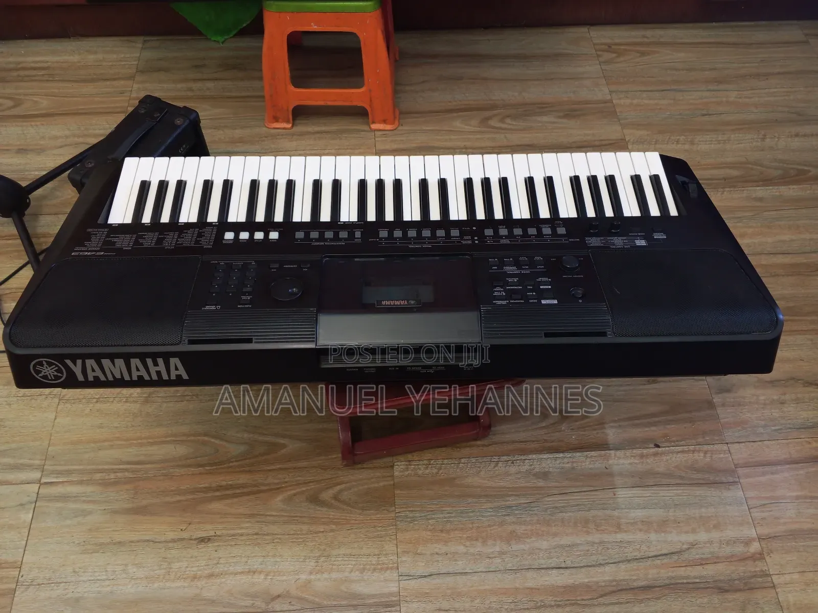 Yamaha PSR-E463 Portable Keyboard