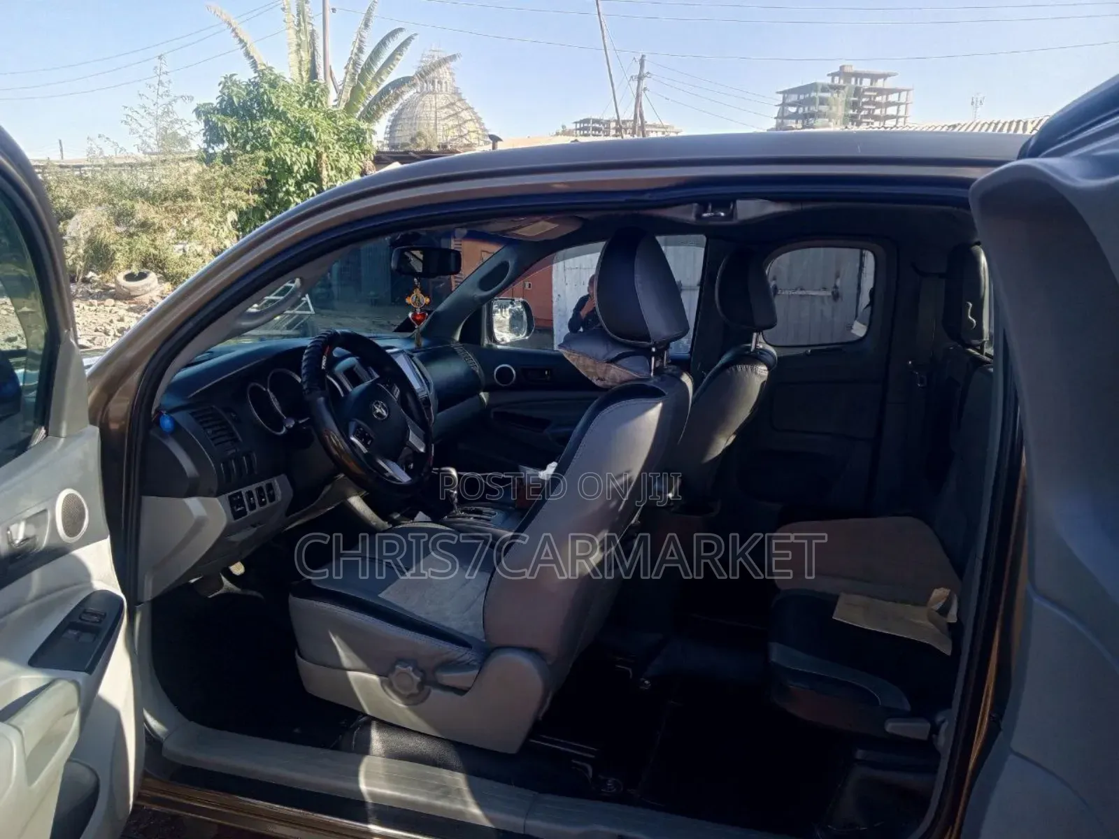 Toyota Tacoma 2dr Regular Cab 4WD 6.1 ft. SB (2.7L 4cyl 4A) 2014 Brown