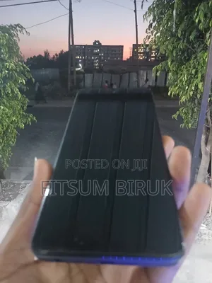 New Infinix Smart 8 64 GB Black