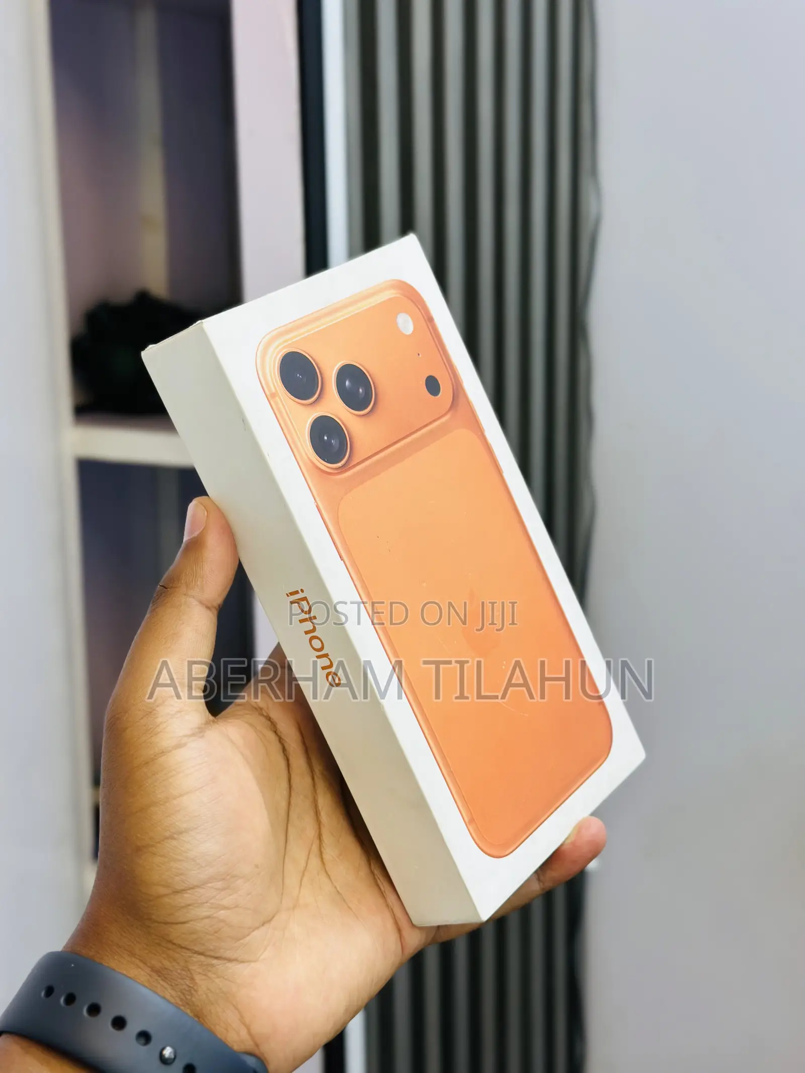 New Apple iPhone 17 Pro Max 256 GB Orange