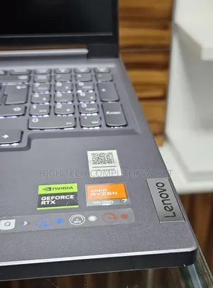 New Laptop Lenovo Legion 5 8GB AMD Ryzen 7 SSD 512GB