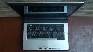 Laptop Toshiba Satellite A500 2GB Intel Pentium HDD 160GB