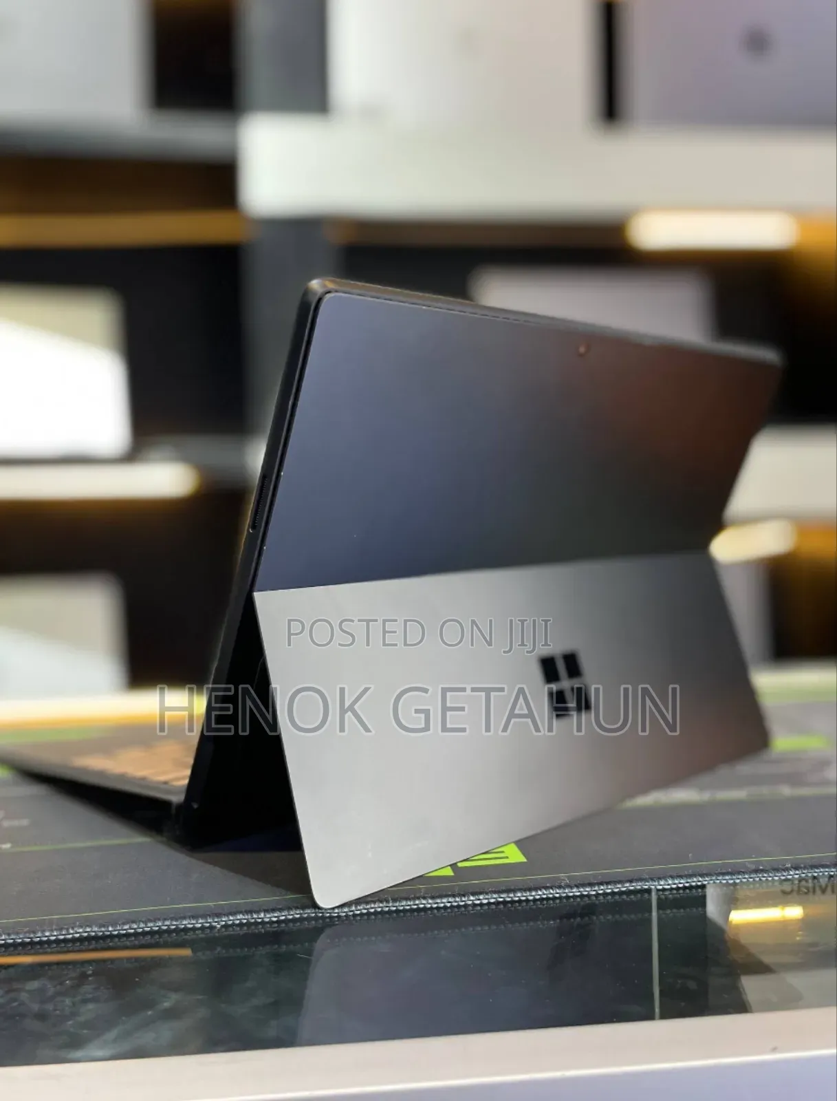 New Laptop Microsoft Surface Pro 7+ 16GB Intel Core Ultra 5 SSD 256GB