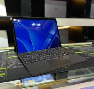 New Laptop Microsoft Surface Pro 7+ 16GB Intel Core Ultra 5 SSD 256GB