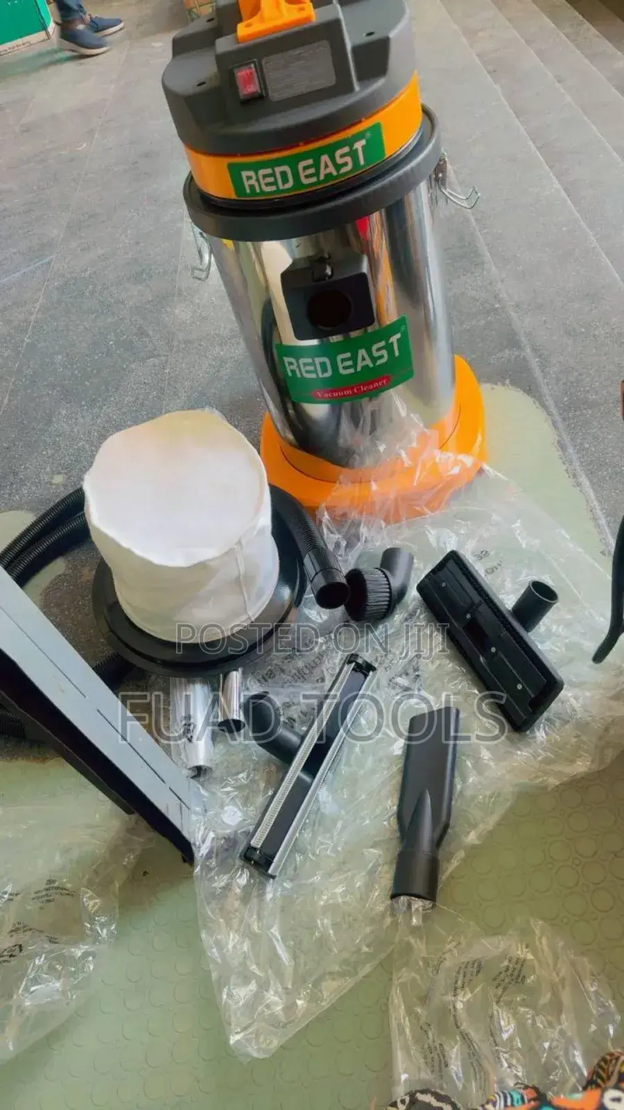 Red East Vacuum Cleaner 30l