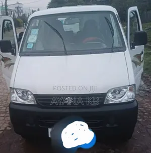 Suzuki Eeco 2024 White