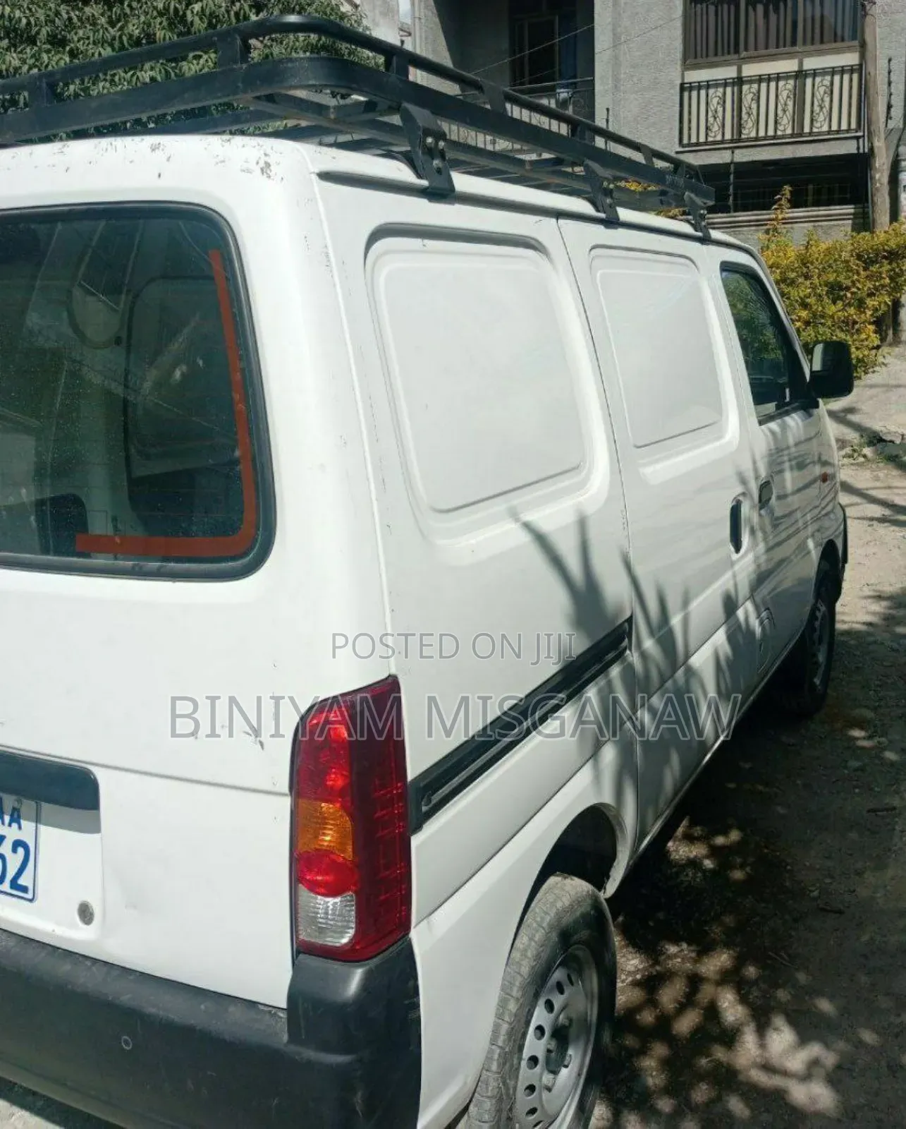 Suzuki Eeco 2024 White