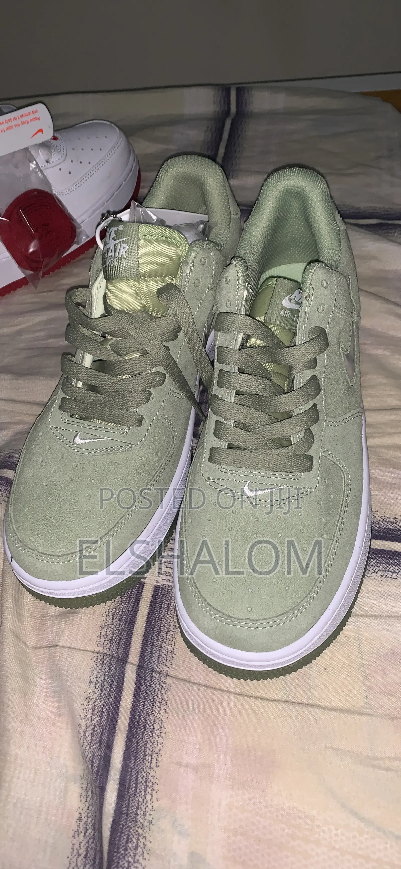 Brand New Nike Air Force 1 - White/Green