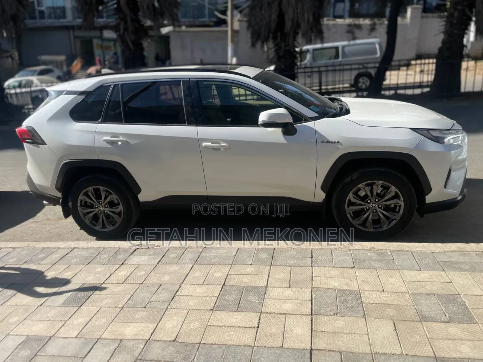 Toyota RAV4 2023 White