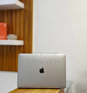 New Laptop Apple MacBook Air 2020 M1 8GB Apple M1 SSD 256GB