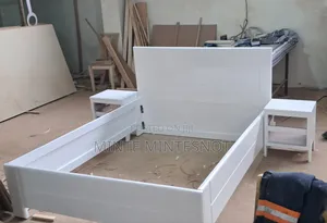 የወርቅ ሰሀን የሆኑ አልጋዎችን ሲፈልጉ Hello ይበሉን በፈለጉት ዲዛይን ጥንቅቅ ባለfinishing ሰርተን