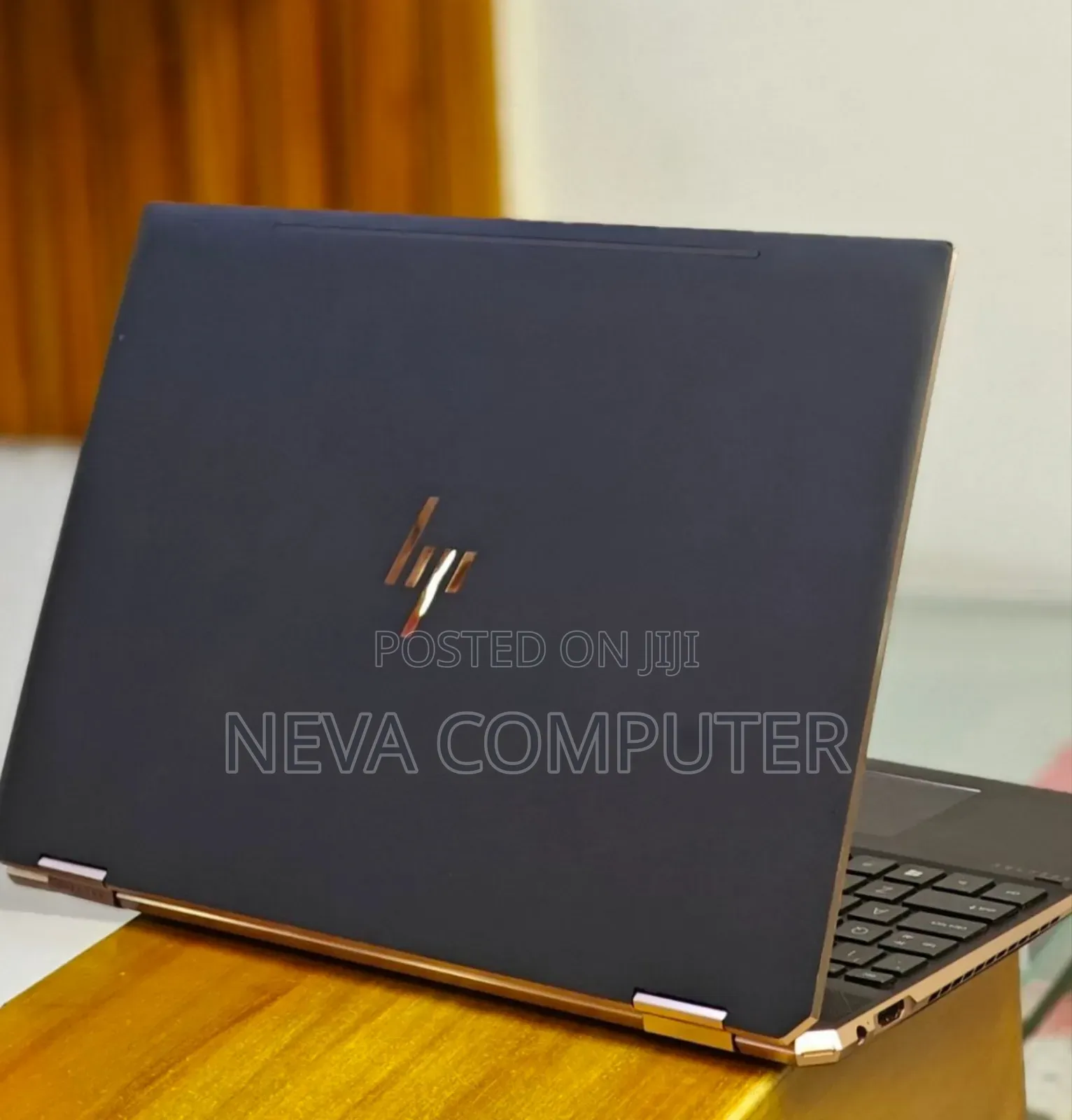 New Laptop HP Spectra 13 16GB Intel Core I7 SSD 512GB