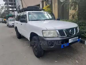 Nissan Patrol 2012 White
