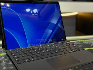 New Laptop Microsoft Surface Pro 10 16GB Intel Core Ultra 5 SSD 256GB