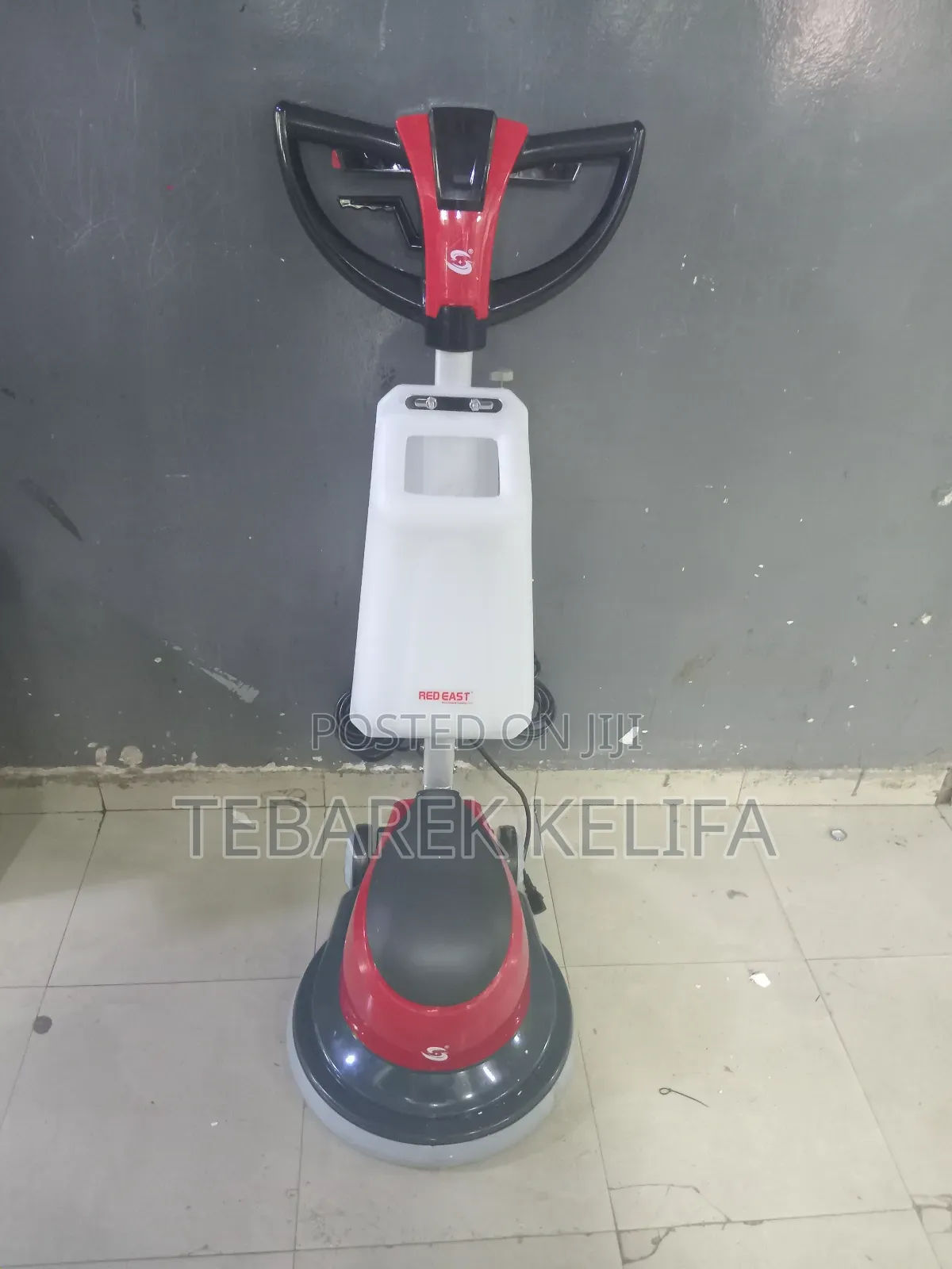 Red East Floor Cleaning Machine