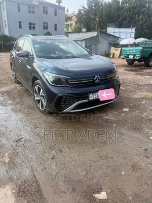 Volkswagen ID.6 2022 Gray