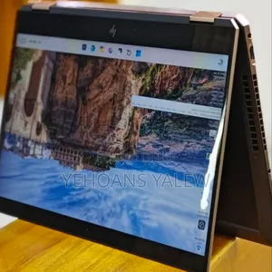 New Laptop HP Spectre X360 15 16GB Intel Core I7 SSD 512GB