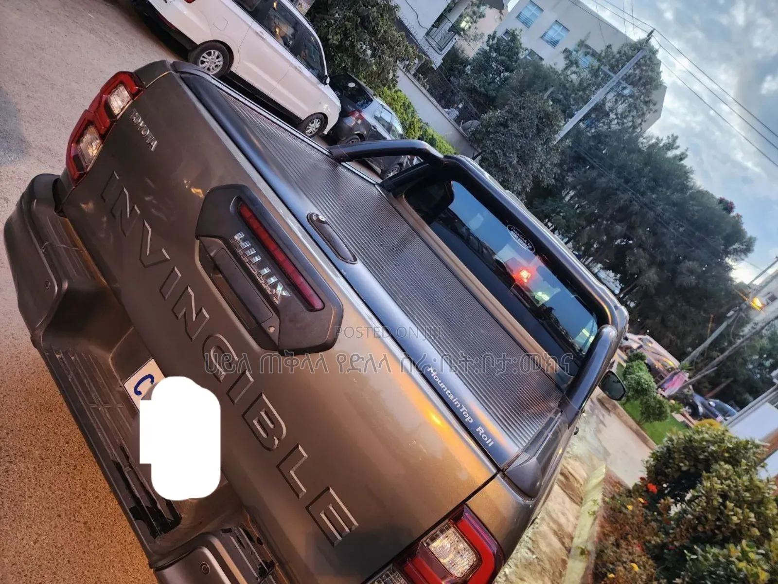 Toyota Hilux 2022 Pearl