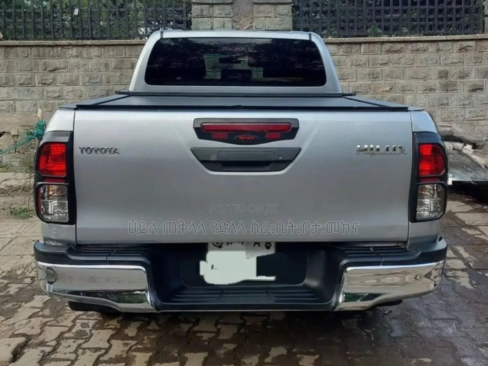 Toyota Hilux 2020 Silver