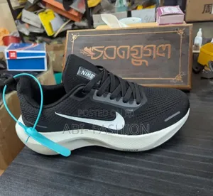 Nike Air Zoom Pegasus Road Running Shoes