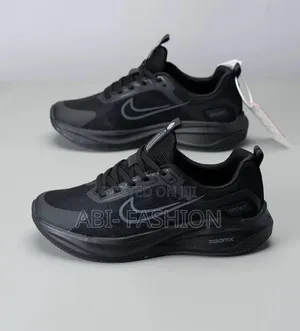 Nike Zoomx Running Shoes