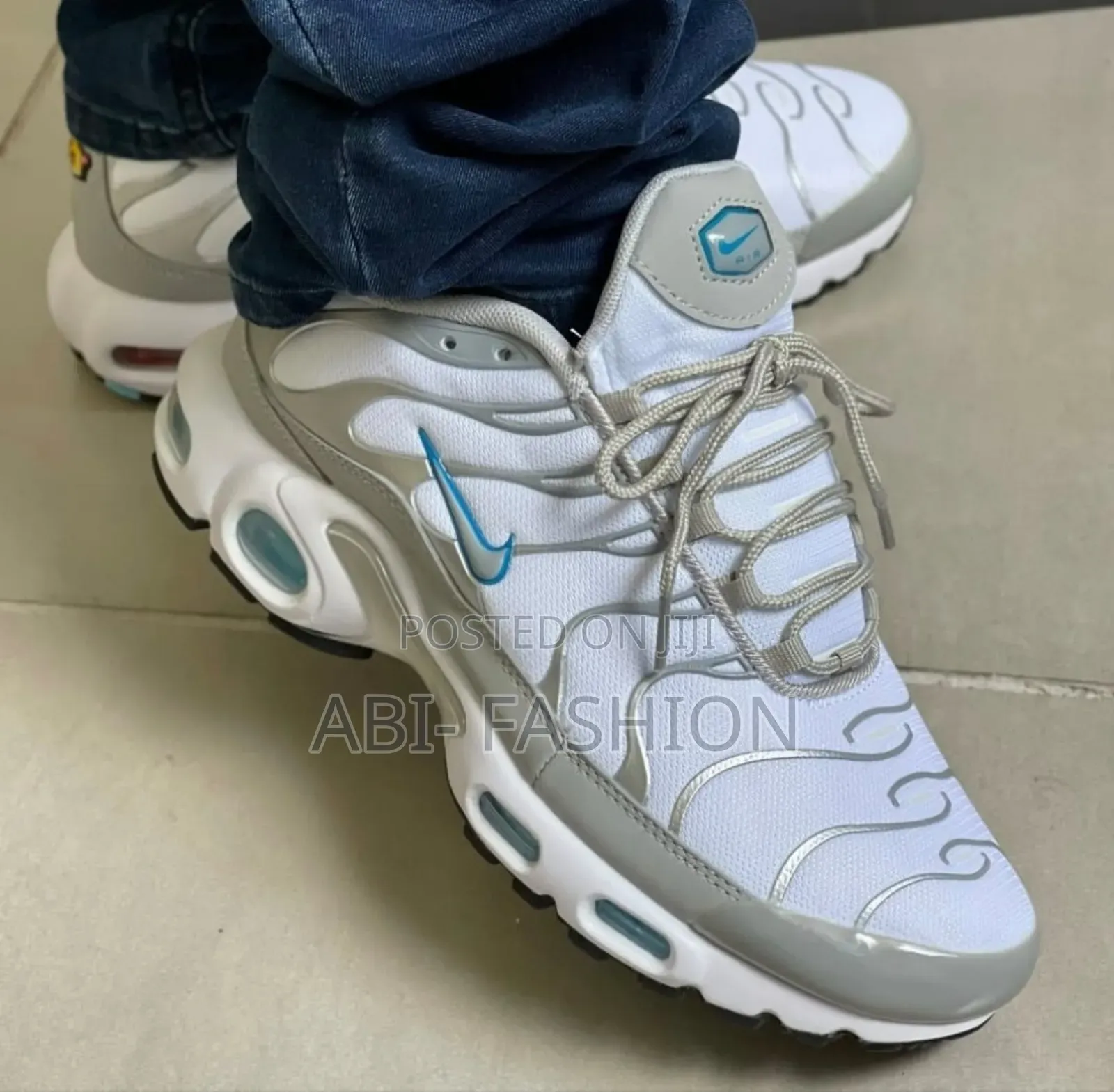 Airmax Plus Tn "Light Smoke Grey