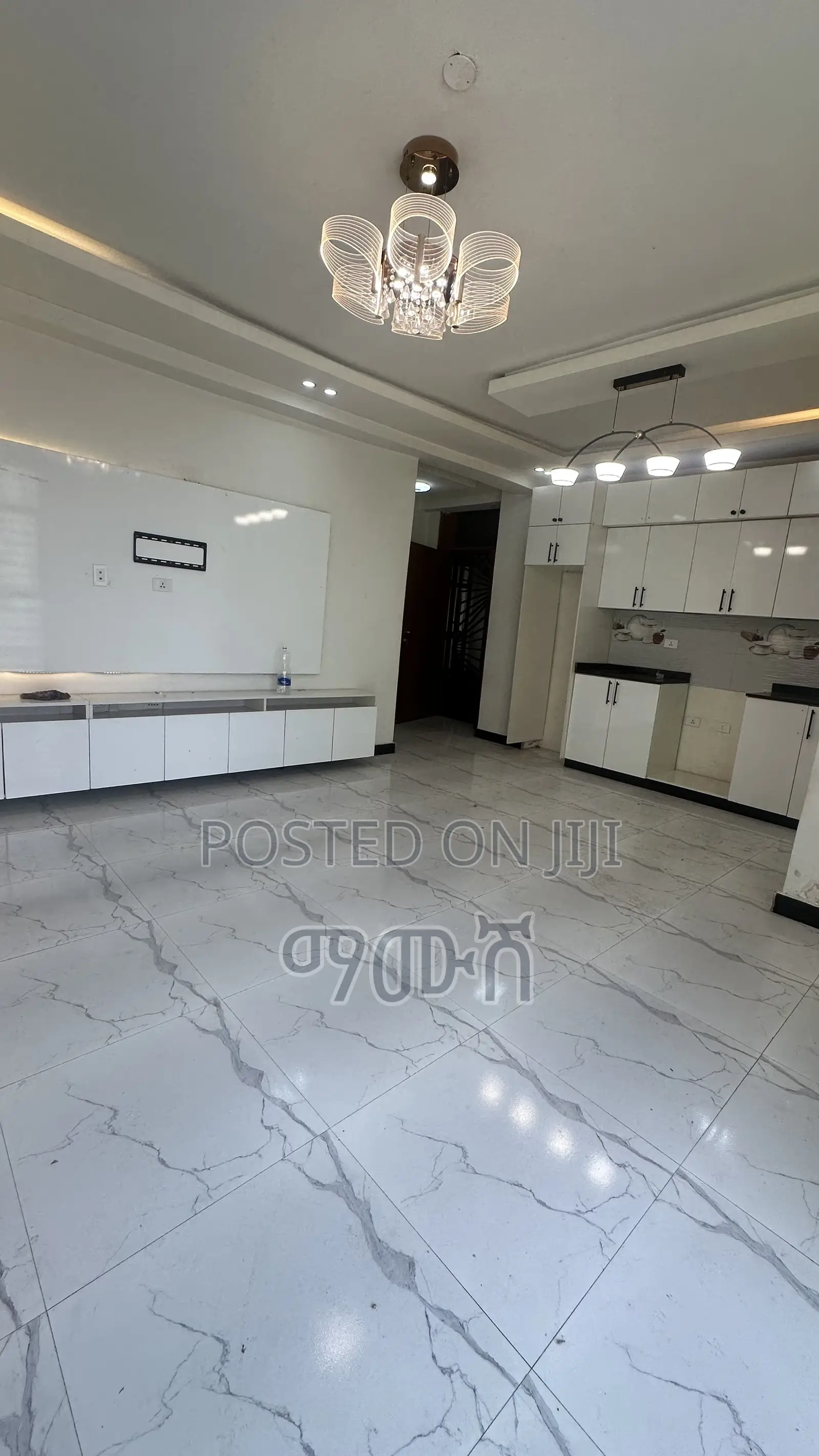 Furnished 2bdrm Condo in አዲስ አበባ አያት, Bole for sale