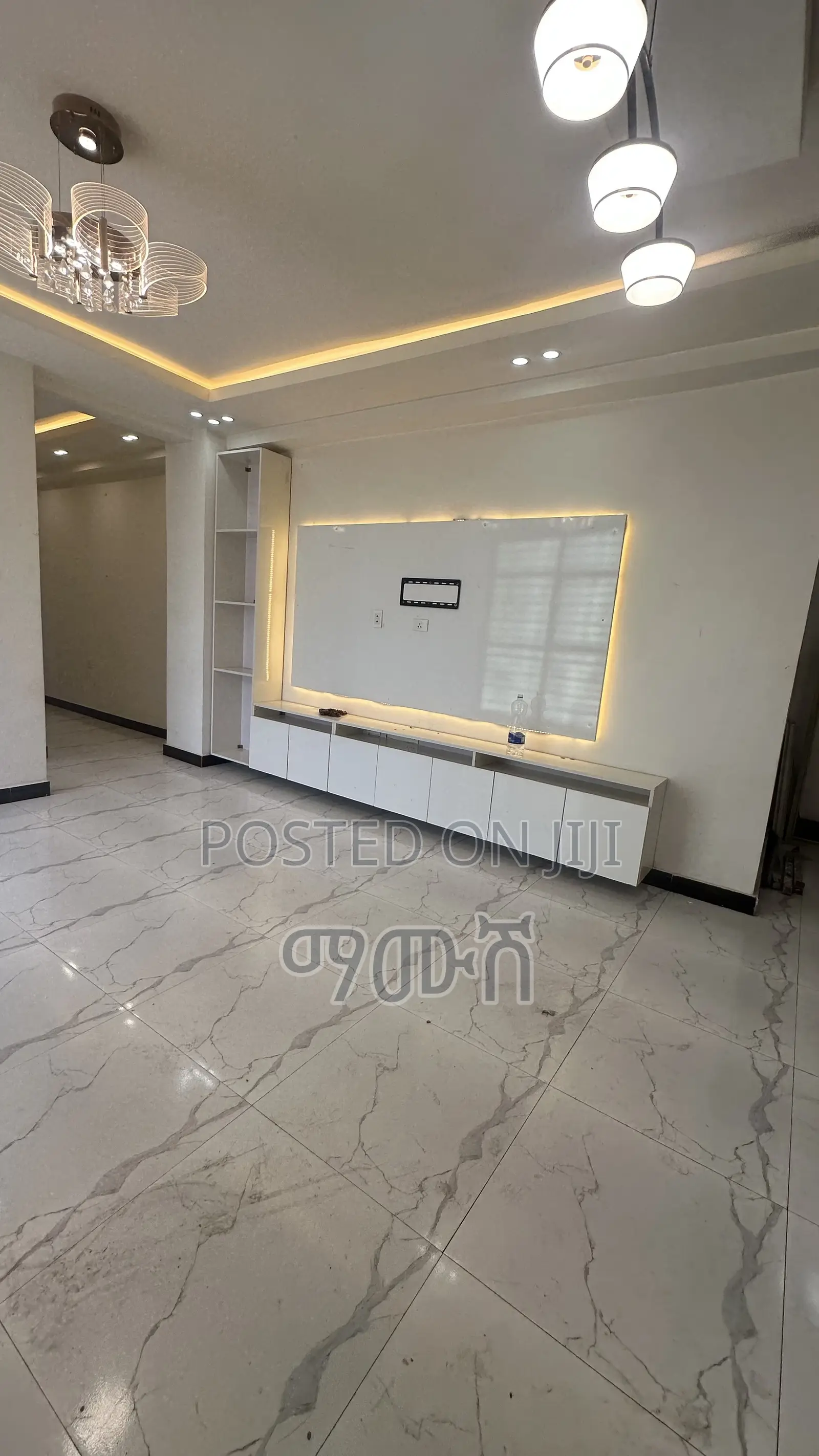 Furnished 2bdrm Condo in አዲስ አበባ አያት, Bole for sale