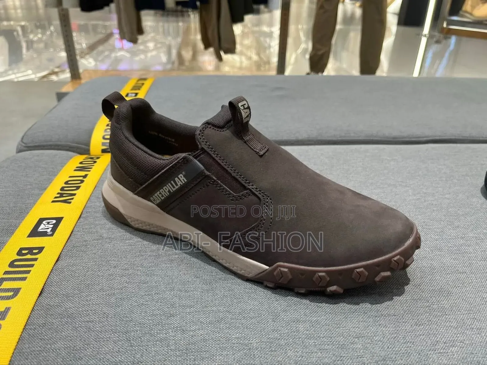 Caterpillar No Lace Flat