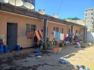 Furnished 8bdrm House in ሀይለ ጋርመንት አካባቢ, Nifas Silk-Lafto for sale