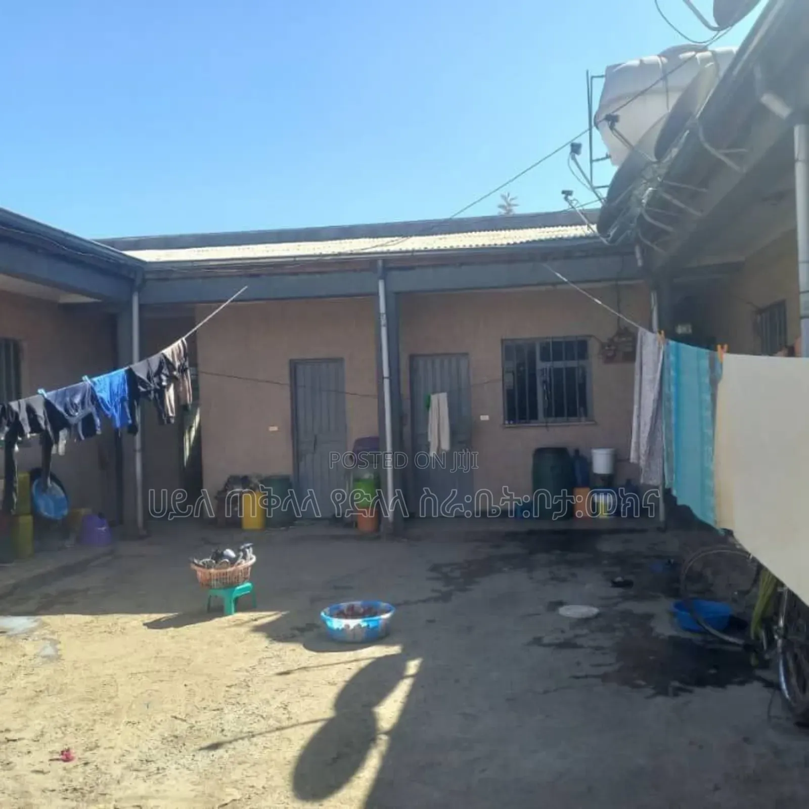 Furnished 8bdrm House in ሀይለ ጋርመንት አካባቢ, Nifas Silk-Lafto for sale