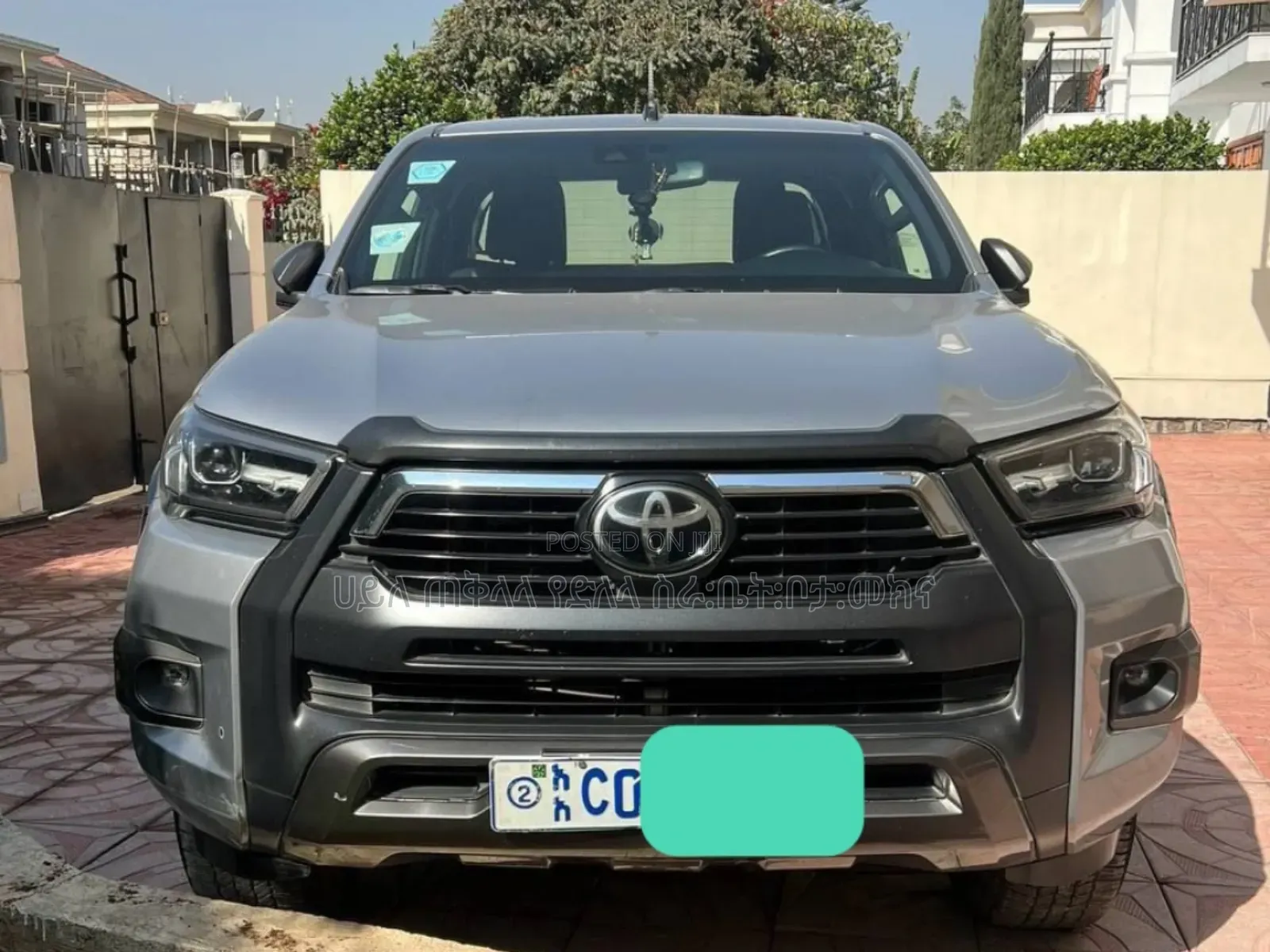 Toyota Hilux 2021 Off white