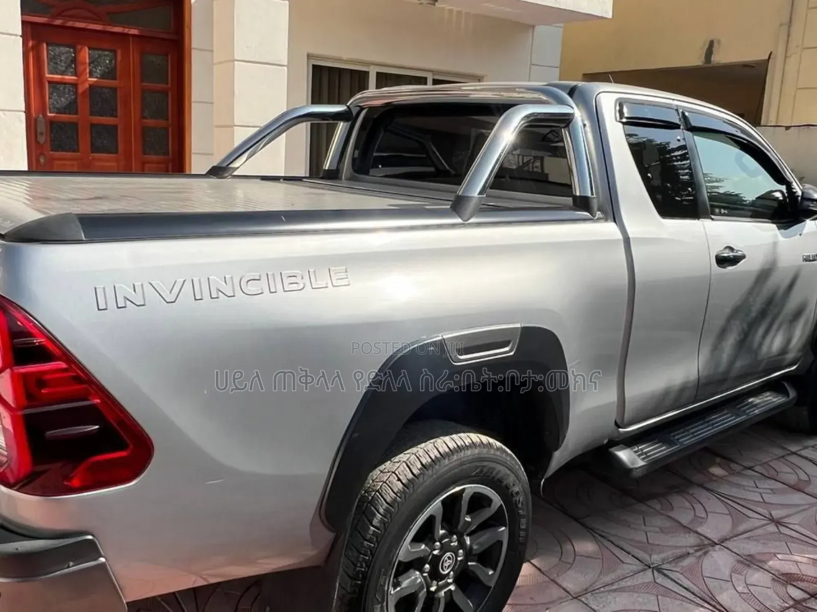 Toyota Hilux 2021 Off white