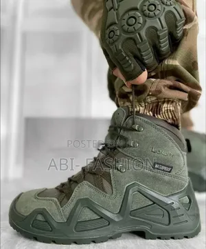 Mens Lowa Boots Water Proof