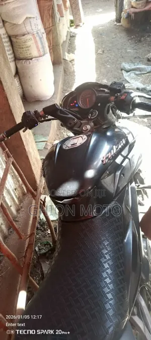 Bajaj Pulsar NS 200 2018 Black