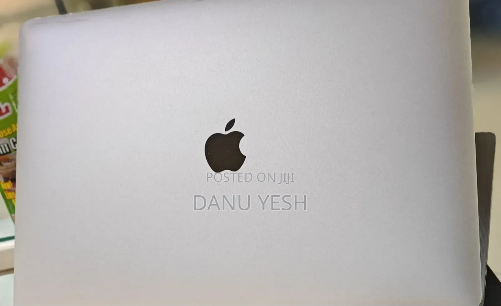 New Laptop Apple MacBook Pro 32GB Intel Core I9 SSD 512GB