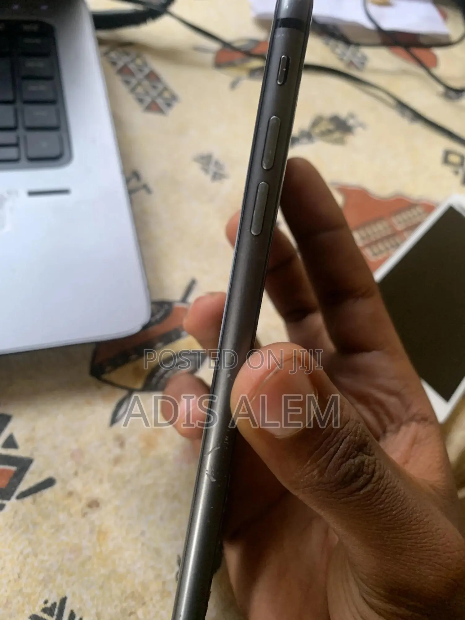 Apple iPhone 8 Plus 64 GB Black