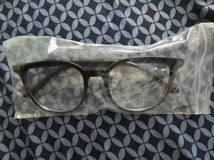 Eyeglasses
