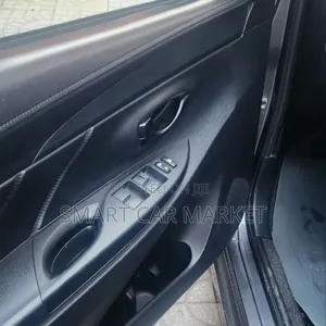 Toyota Yaris 2014 Burgundy