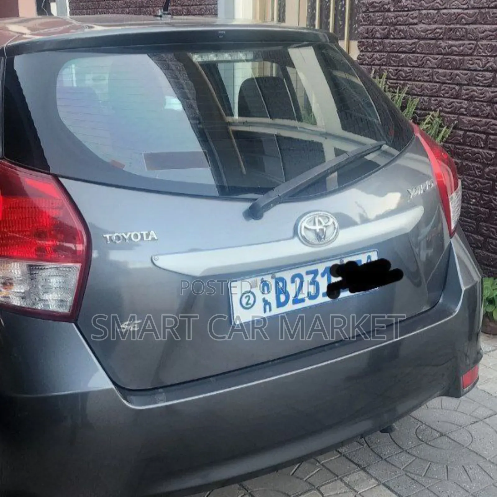 Toyota Yaris 2014 Burgundy