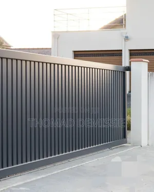 ዘሩ ተንቀሳቃሽ ብረታ ብረት ስራ)