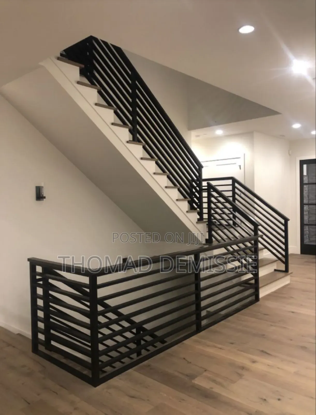 ዘሩ ተንቀሳቃሽ ብረታ ብረት ስራ)