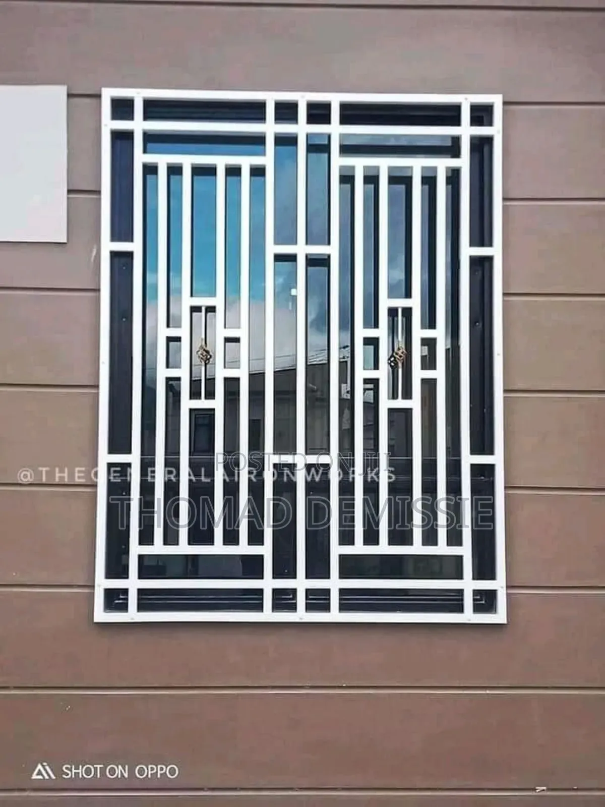 ዘሩ ተንቀሳቃሽ ብረታ ብረት ስራ)