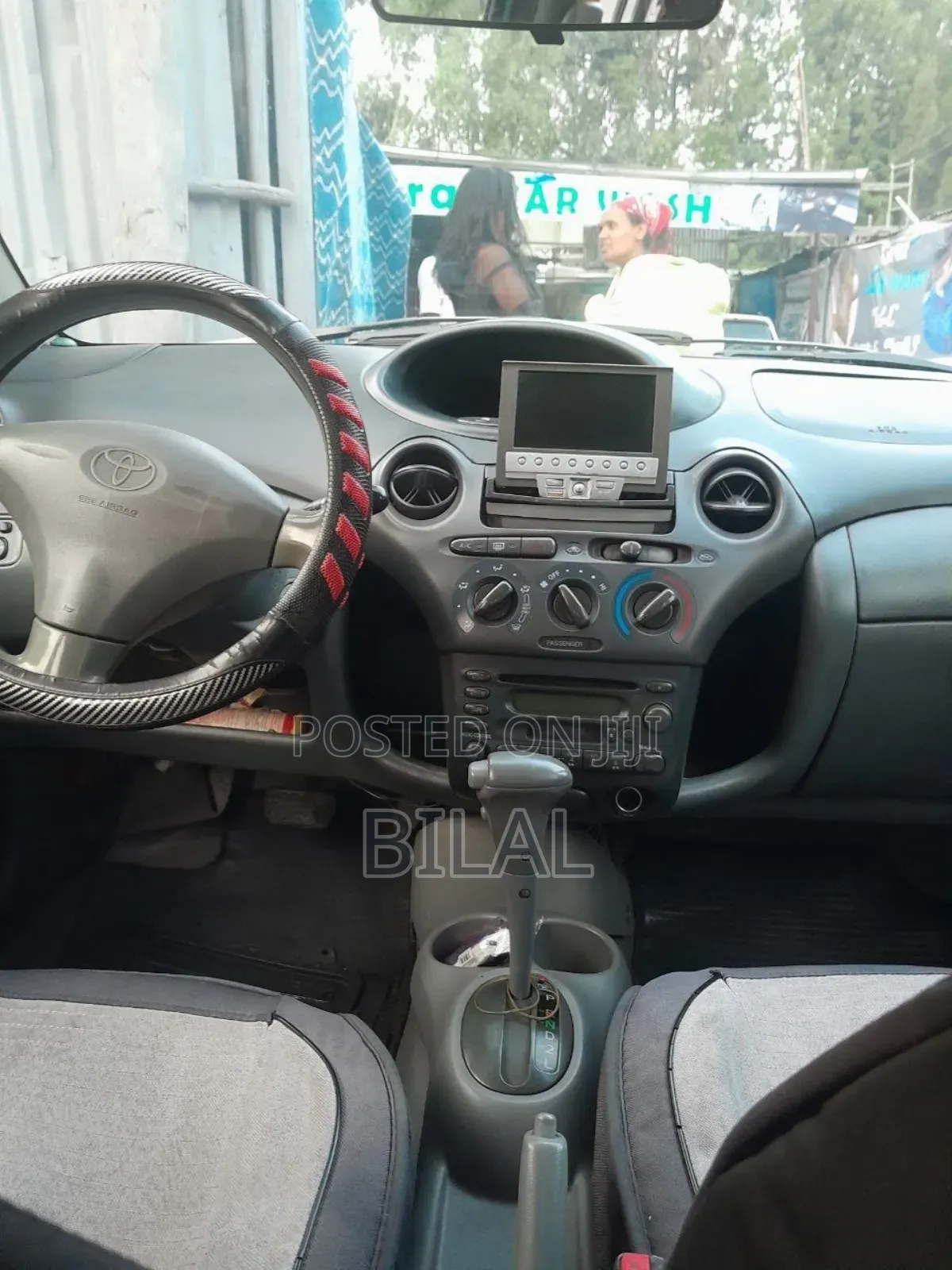 Toyota Vitz 2001 Blue