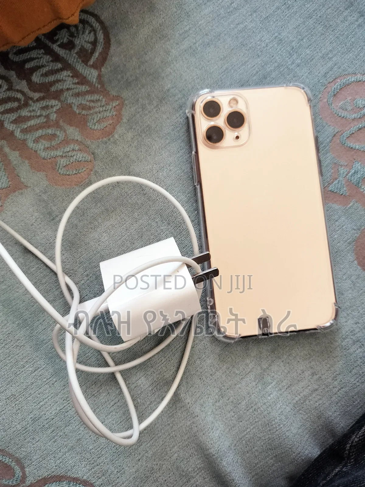 New Apple iPhone 11 Pro 64 GB Gold