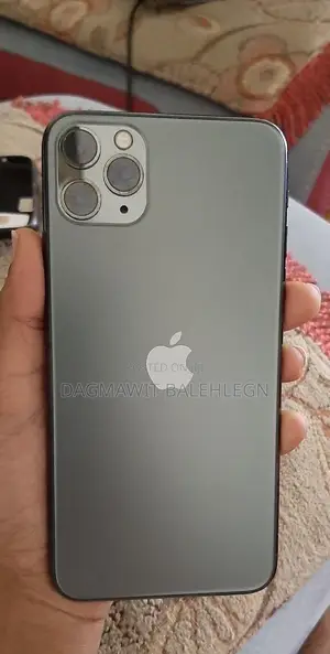 Apple iPhone 11 Pro Max 64 GB Green