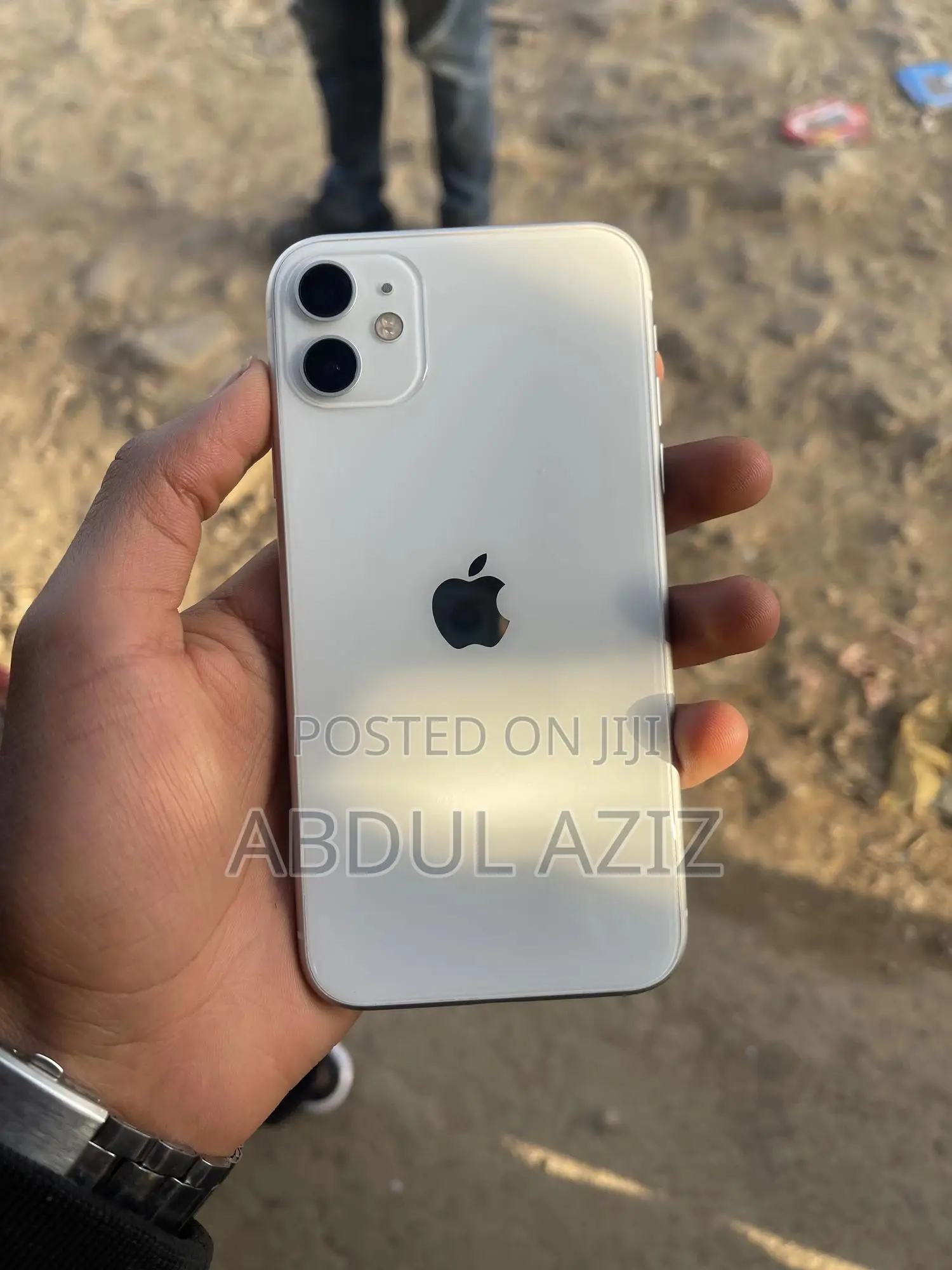 New Apple iPhone 11 128 GB White