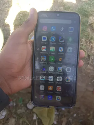 New Infinix Smart 5 64 GB Black